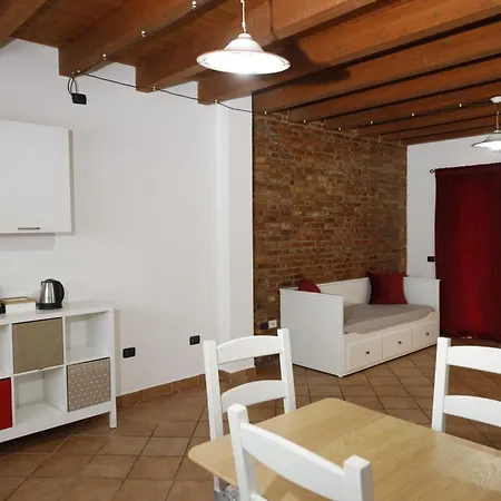 Apartman Amira Fiera *