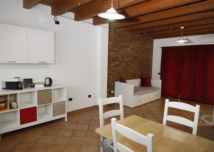 Amira Fiera 公寓 *