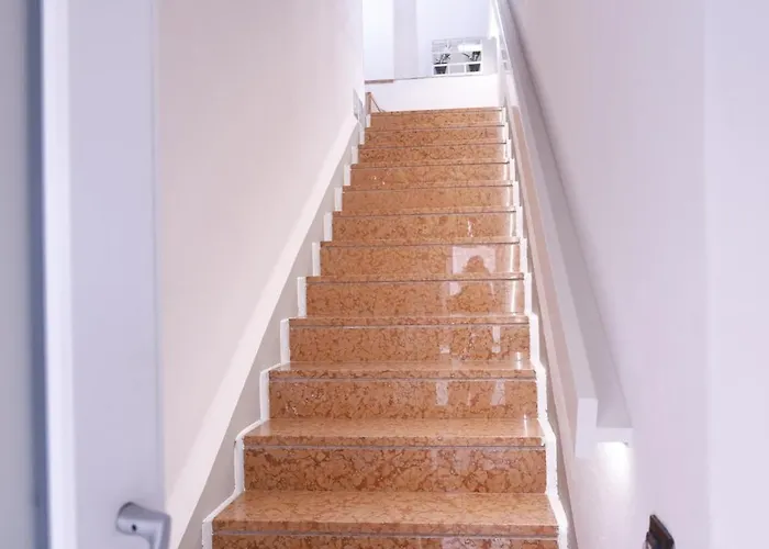 Amira Fiera 公寓 *